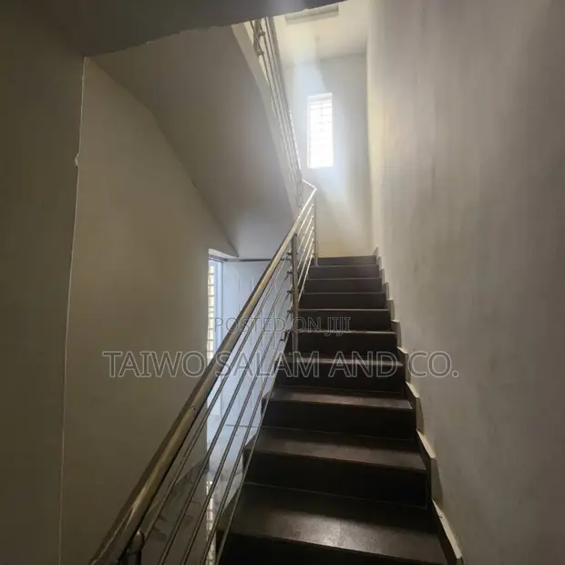 2-Bedroom Semi-Detached House for Rent in Jericho, Ibadan - 1