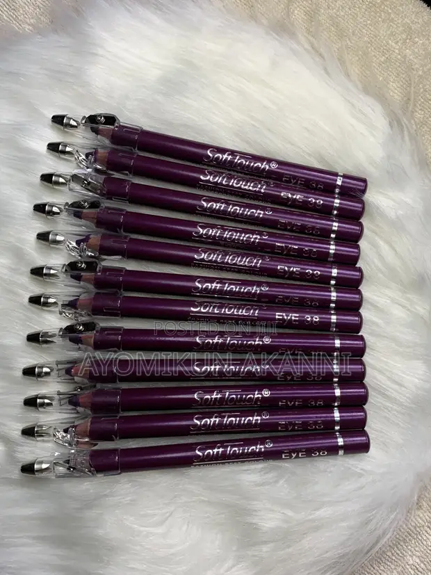 Soft Touch Lip Liner - Kiss Beauty (Launuka Daban-daban) - 1