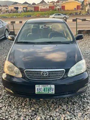 Toyota Corolla LE 2005 Baƙar Fata
