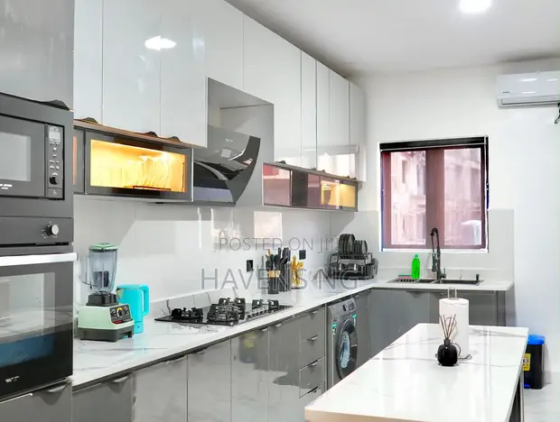 Luxury 2-Bedroom Apartment Short Let, Lekki Phase 1 - 1