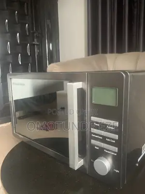 Russell Hobbs 800W Microwave Oven