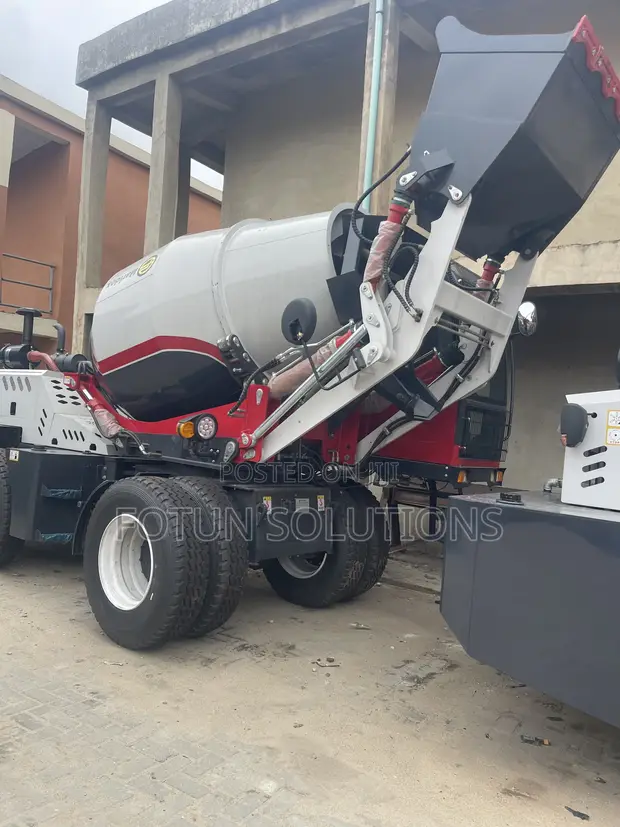 Brand New Mobile Mixer - 4 Cubic Meter - 1