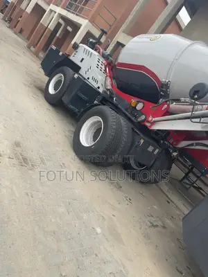 Brand New Mobile Mixer - 4 Cubic Meter