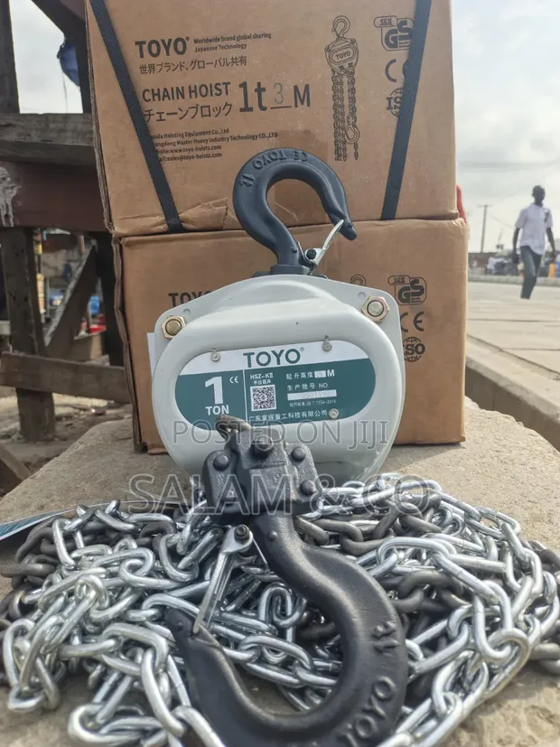 1 Ton TOYO Chain Block - Manual Lifting Hoist - 1