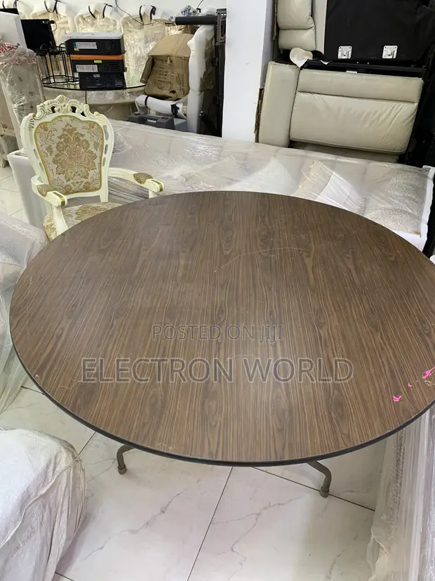 Big Round Wooden Table with Foldable Metal Legs - 1