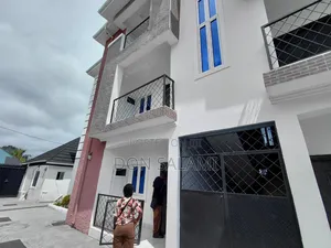 Sabon Gina 2-Bedroom Block na Flats a Egbelu, Port Harcourt
