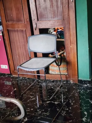 Used Outdoor/Indoor Chair