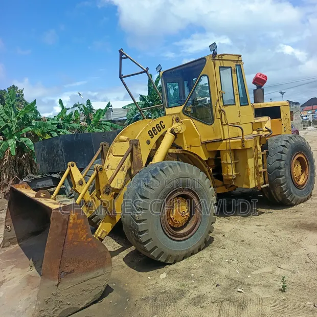 Caterpillar 966C Pay Loader - Na Najeriya Amfani - 1