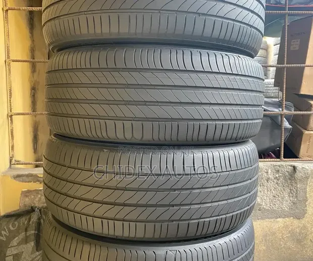 235/45 R18 Michelin Tire - 1