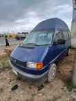 Volkswagen Transporter 2002 Grey - 1