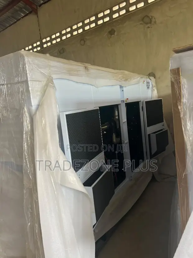 Perkins 500KVA Low Noise Soundproof Diesel Generator - 1