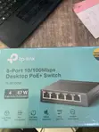 TP-Link TL-SF1005P 5-Port PoE+ Desktop Switch - 1