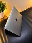 Apple MacBook Air 2020 16GB RAM, 512GB SSD - 4