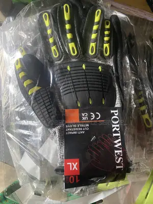 Portwest A722 Impact Gloves