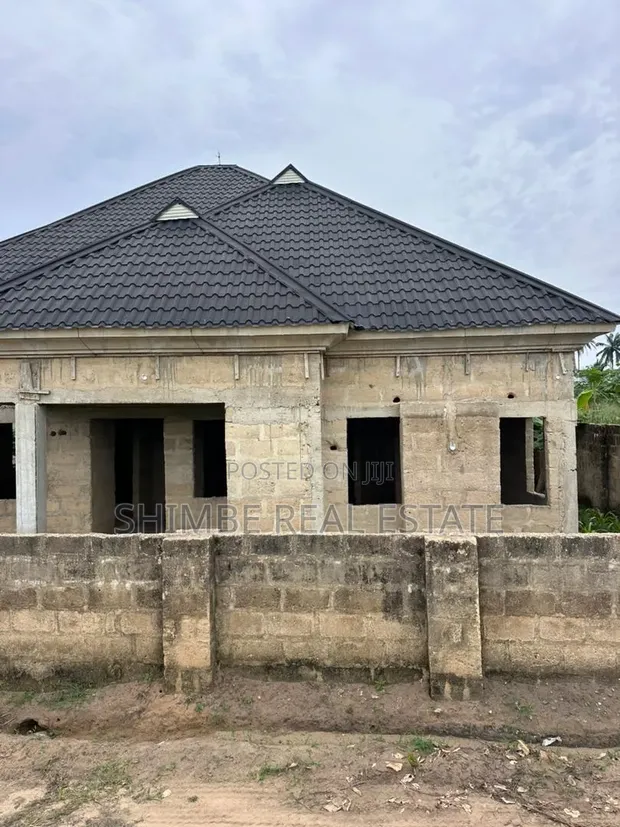 4 Bedroom Uncompleted Bungalow for Sale in Uyo - 1