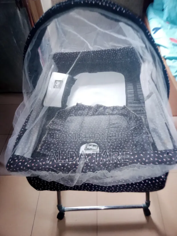 Kayan Kwanciya na Jariri na Chicco / Bassinet Bed tare da Tsayawa - 1