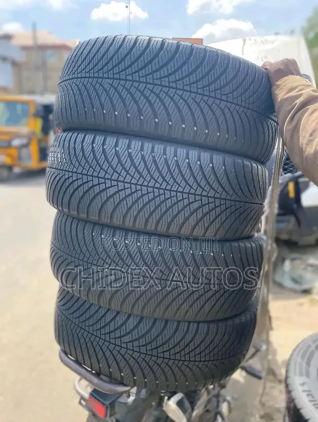 225/65 R17 Farko Kyakkyawan Tokunbo Tayar - 1