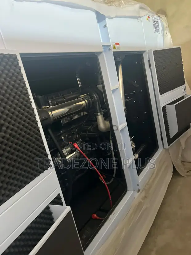 Perkins 500KVA Soundproof Diesel Generator - 1
