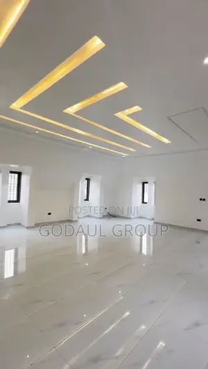 6-Bedroom Fully Detached Duplex da 2 BQ a Efab Metropolis, Abuja