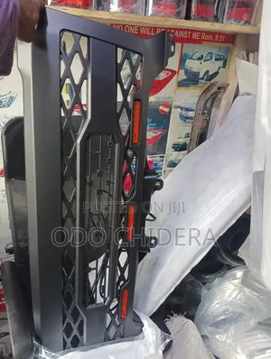 Toyota HiAce 2018 VIP Face Front Grill