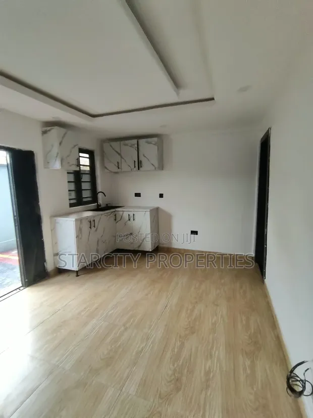 Furnished 1-Bedroom Duplex in Secured Estate, GRA Phase 1 - 1