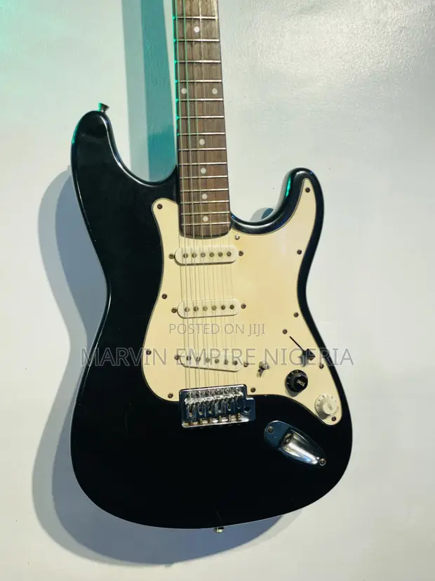 Hamson Solid Body Stratocaster Lead Guitar - 1