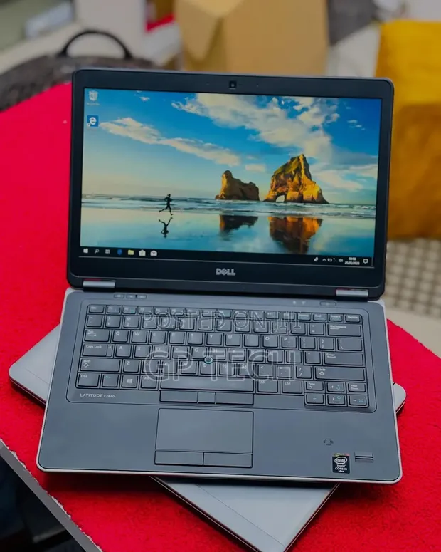 Dell Latitude E7440 Laptop - Intel Core i5, 8GB RAM, 128GB SSD - 1