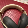 Beats Studio3 Wireless Noise Cancelling Headphones - Gray Gold - 5