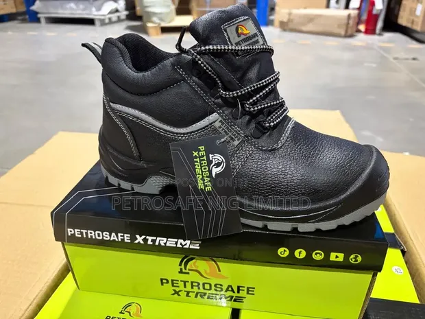 Petrosafe Safety Shoes - 1