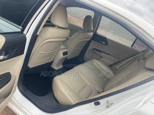 Honda Accord 2014 V6 - 1