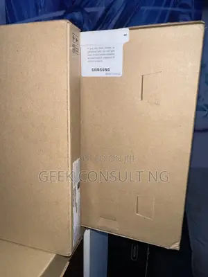Samsung Galaxy Book6 Pro Laptop - 16GB RAM, 1TB SSD