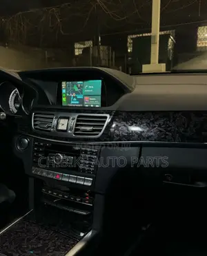 Mercedes-Benz E350 2012-2016 Navigation Apple CarPlay/Android Auto Module