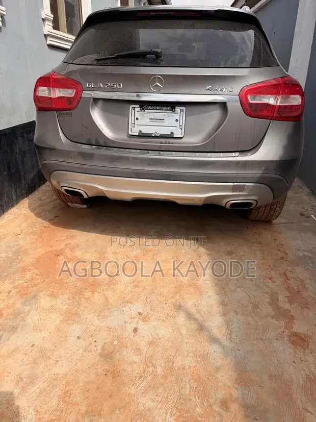 Mercedes-Benz GLA 250 2015 Gray - 1