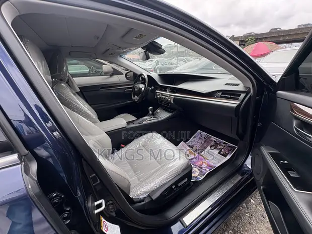 Lexus ES 250 2015 Blue - 1