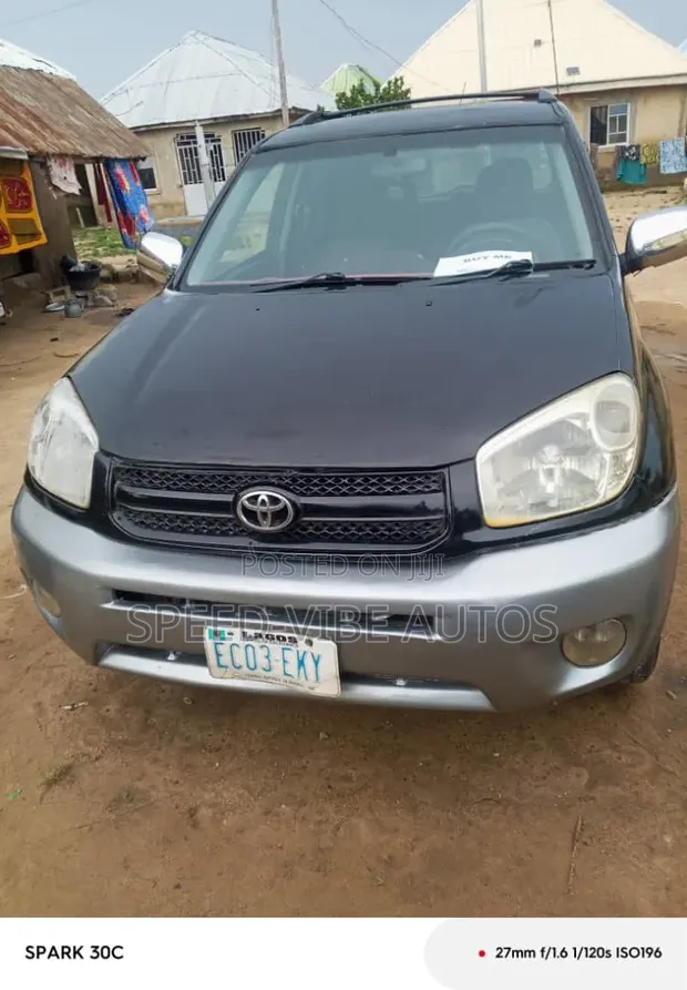 Toyota RAV4 2003 Automatic Black - 1