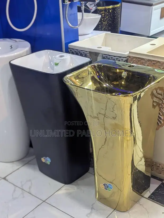 Luxury Freestanding Pedestal Basin - Gold & Matte Black - 1