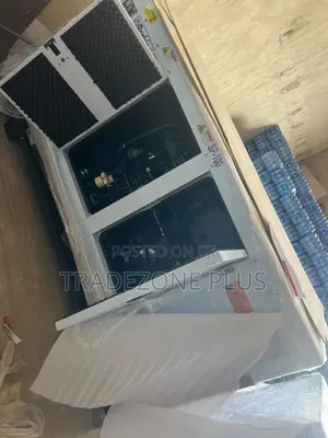Jirgin Perkins mai ƙarfin 100kVA mai hana amo