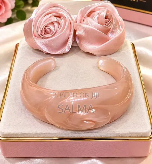 Fashion Earrings and Bangles Set - 1