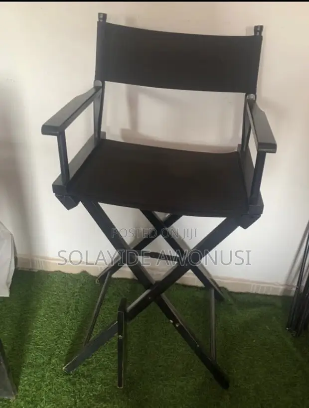 Chair ɗin Kwali Mai Ninka da Aka Yi Amfani Da Shi - 1