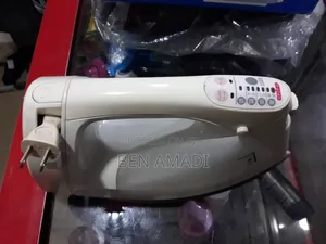 National Steam Iron NI-S702