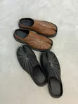 Gina Split Toe Tabi Mules na Asali - 2