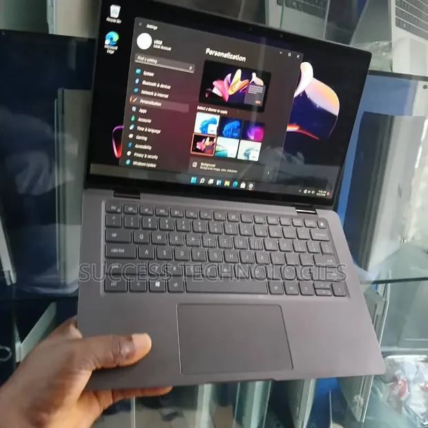 Dell Latitude 7420 Laptop - Core i7, 16GB RAM, 512GB SSD - 1