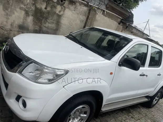 2012 Toyota Hilux Double Cab Pickup - 1