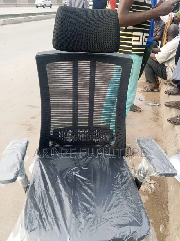 Brand New Boss Office Products Executive Mesh Chair - 1