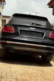 2017 Bentley Bentayga Black - 1