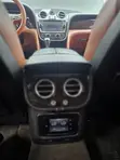 2017 Bentley Bentayga Black - 4
