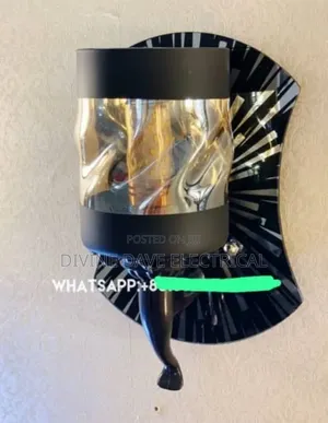 Luxury Mirror Wall Bracket with Bulb