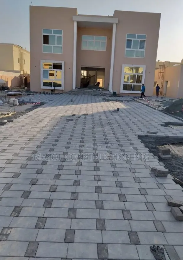 Estate Interlock Paving & Outdoor Construction - 1