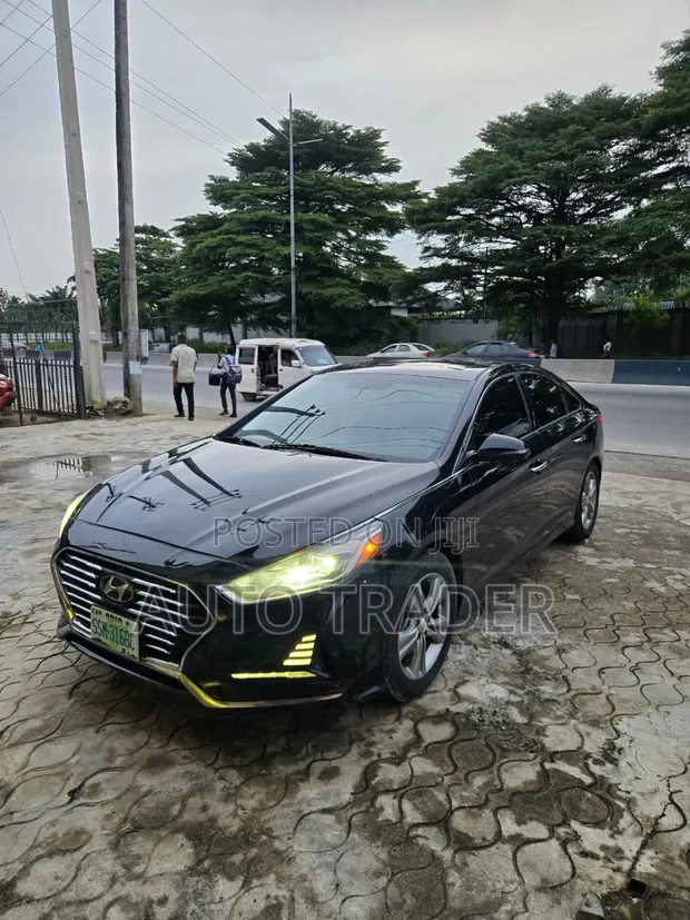 Hyundai Sonata 2018 Black - 1