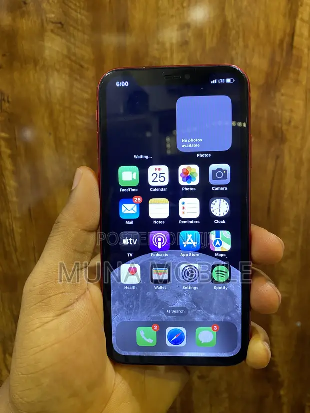 Apple iPhone 11 64GB Red - 1